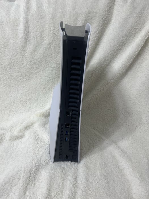 Продам Playstation 5 Slim