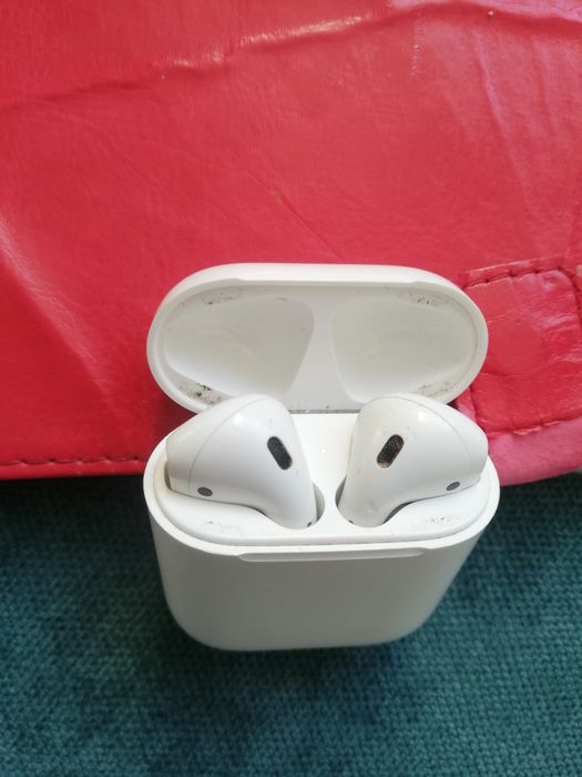 Airports наушники