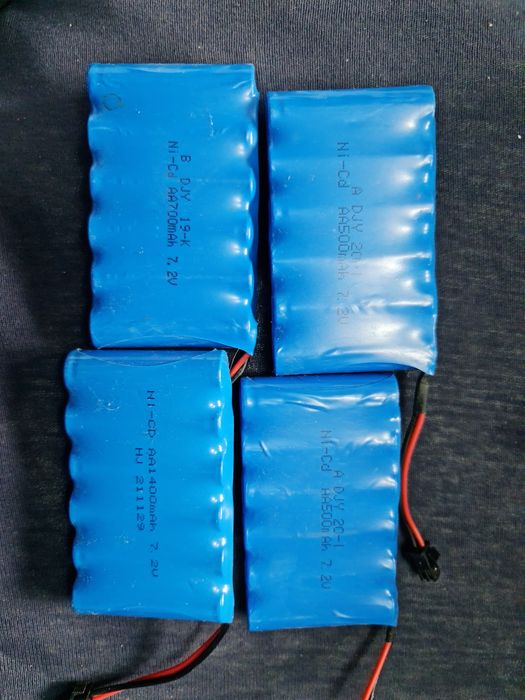 Baterie acumulator 7.2 v  de 500 ma sau 700.ma sau 1400ma  noi