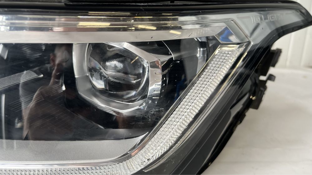 2 броя Ляв фар VW Tiguan 2 2019-