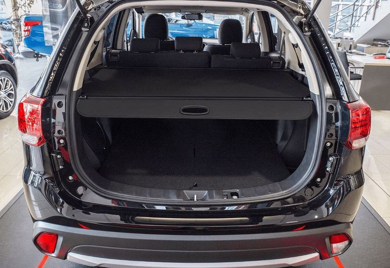 Щора за багажник за mitsubishi outlander (2012-2021)
