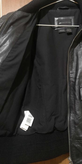 Geaca de piele naturală