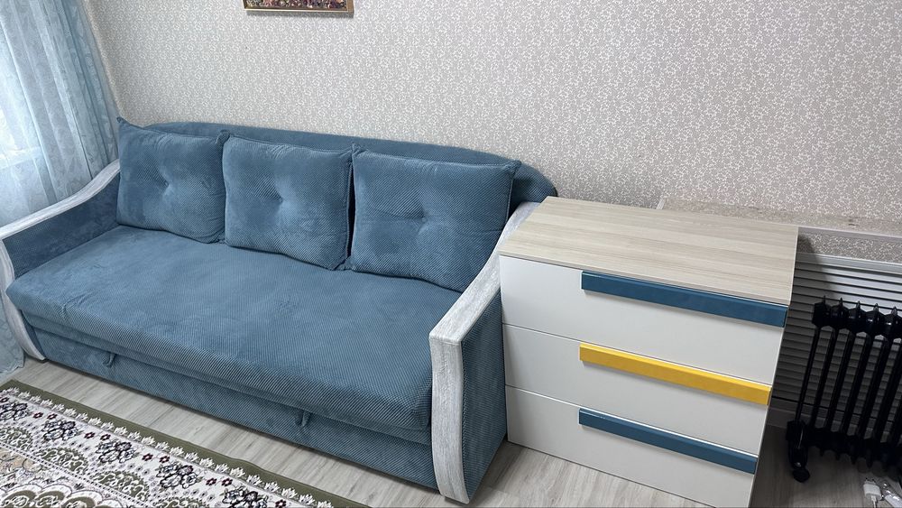 Продаются диван с тубмочкой
