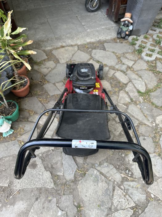 Masina de tuns iarba Mountfield RS100