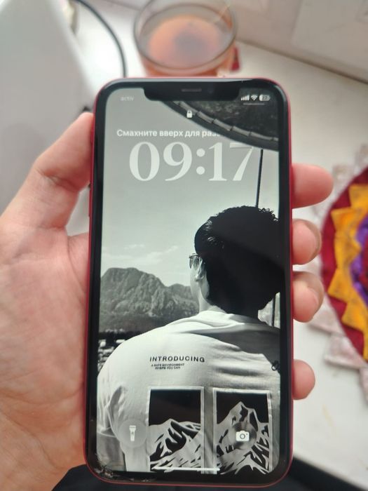 Айфон 11 красный