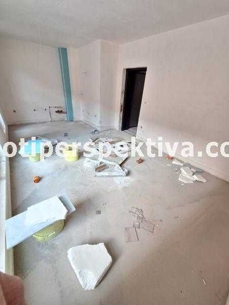 Продава се Едностаен апартамент в Пловдив, Кючук Париж - 41 кв.м за 1122 €/кв.м - Снимка #1