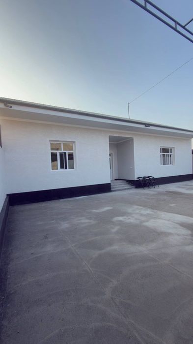 Ховли уй сотилади