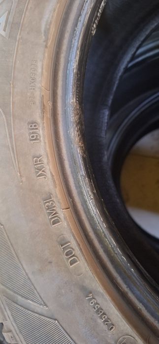 235 55 r18 iarna Dunlop