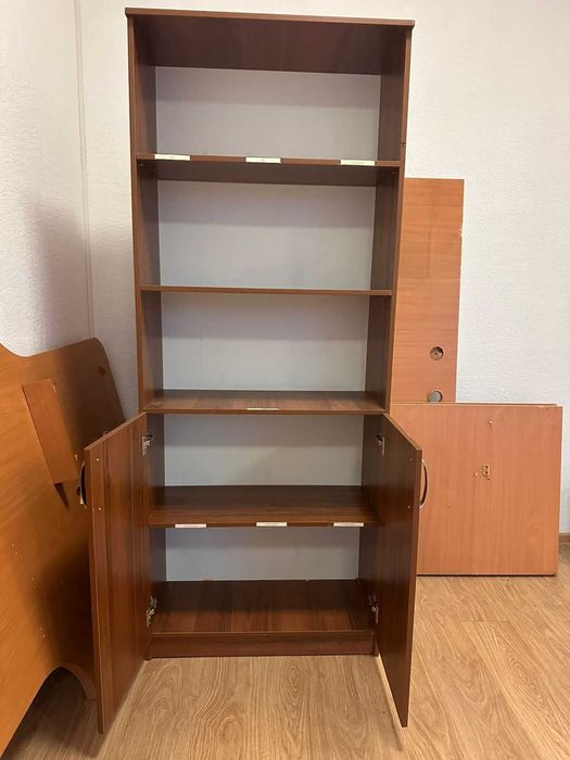 Шкаф офисный и стол, бу