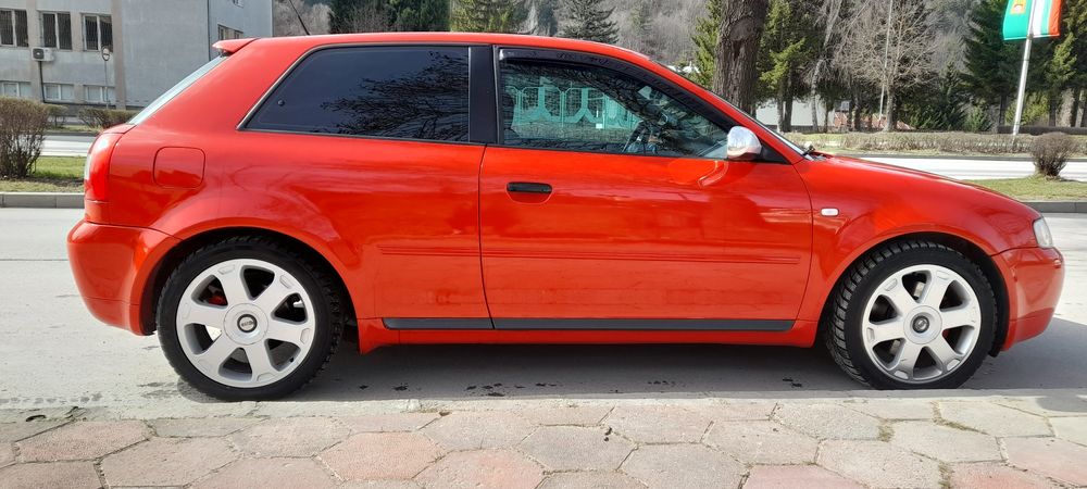 Audi S3 1.8T quattro