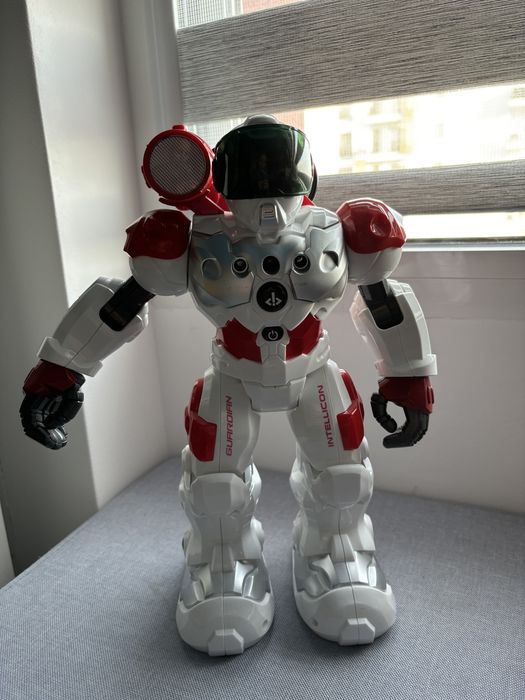 Robot interactiv Noriel Intellicon, Guardian Bot