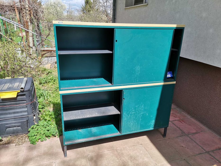 Промишлени Метални Шкафове 2бр. (комплект)