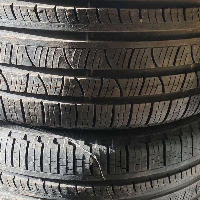 Pirelli 275 45 21