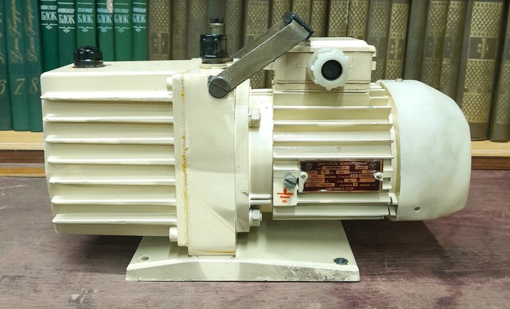 Насос глубинный СССР