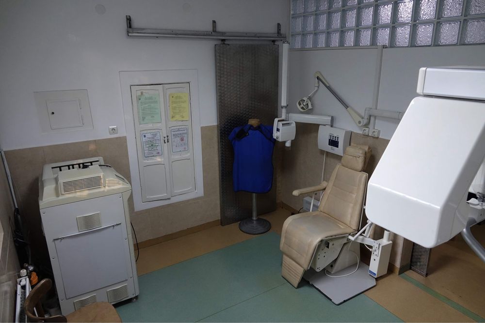 Vand/inchiriez spatiu stradal central amenajat cabinet stomatologic