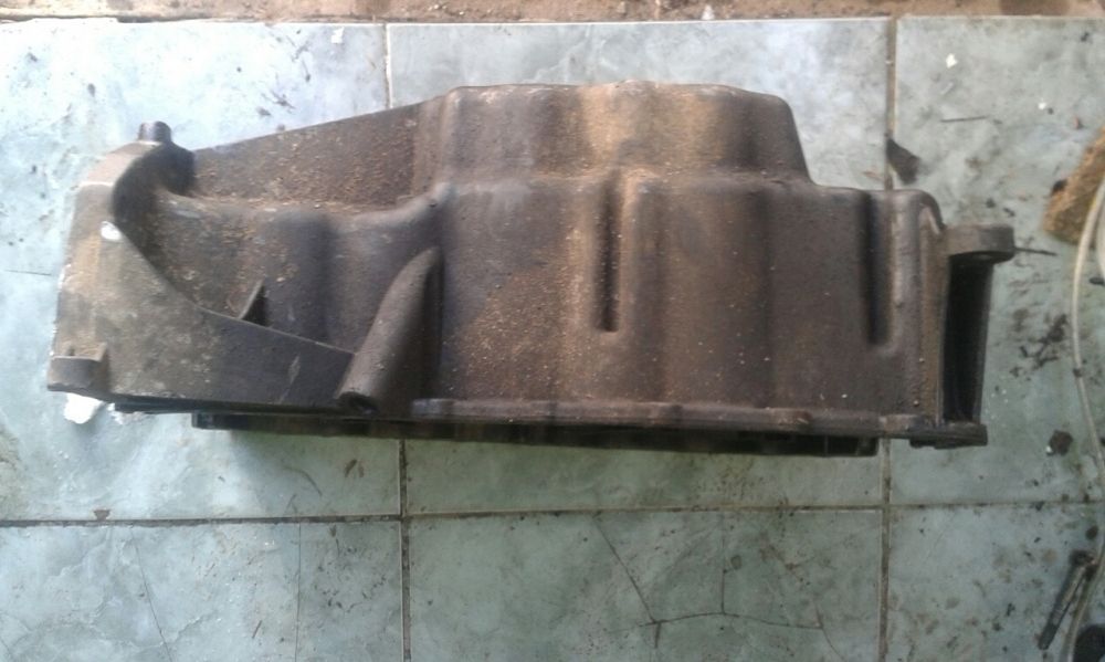 Baie ulei Dacia Logan 15 Dci .Renault kango 1,9 D