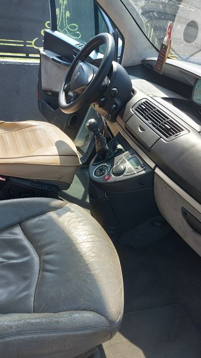 PEUGEOT 807 2004 — imagine 3
