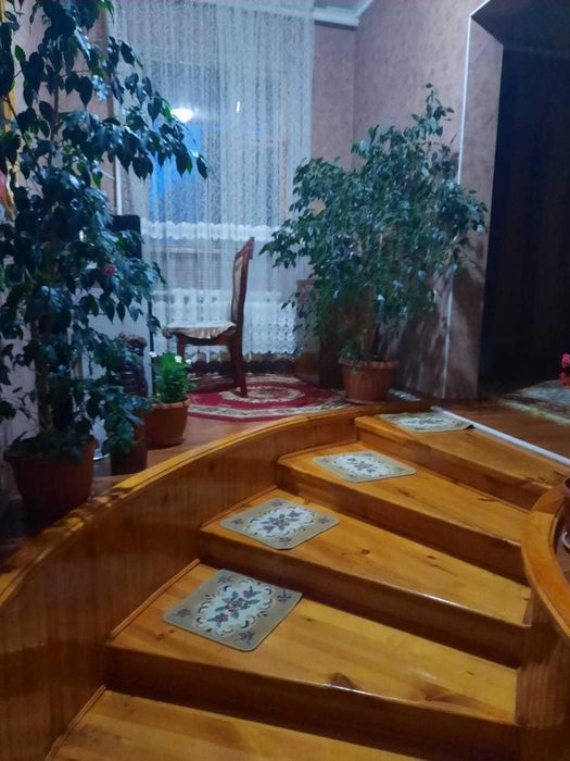 Продам дом двух этажный