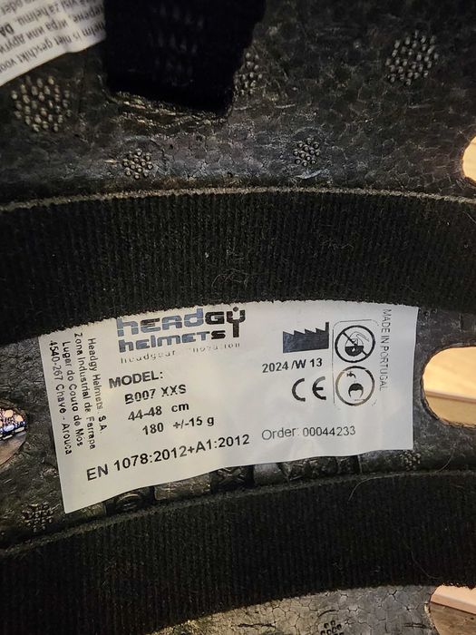 Детска каска за момиче