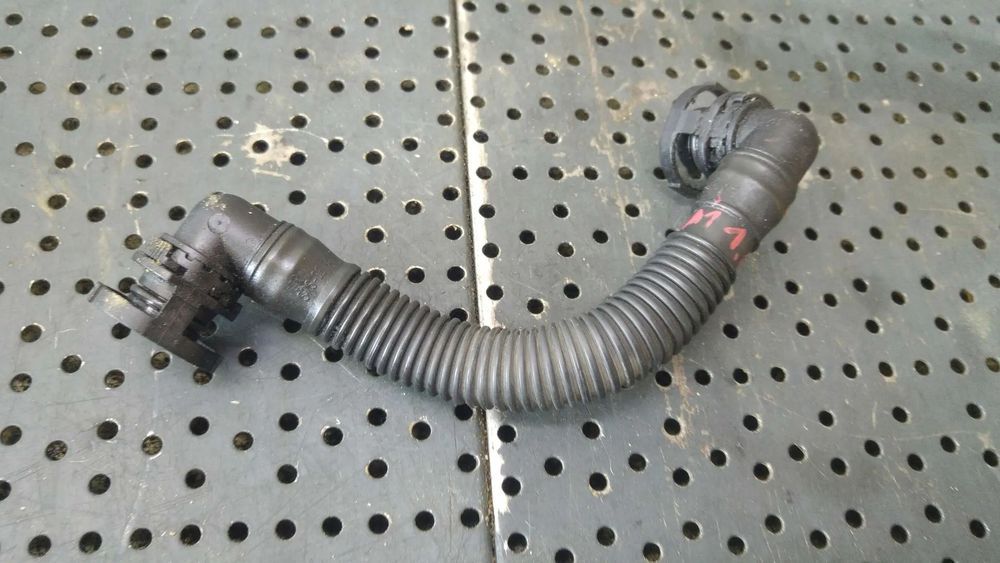 Furtun vacuum 1.6 tdi audi a1 8x1 03l103493af