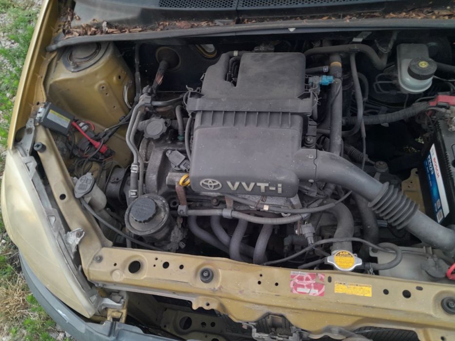 Toyota Yaris / Тойота Ярис 1.0i 68к.с. 2001г. - НА ЧАСТИ!