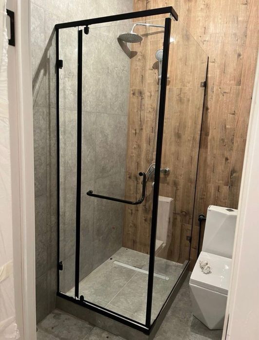 Душ кабины и лофт перегородки