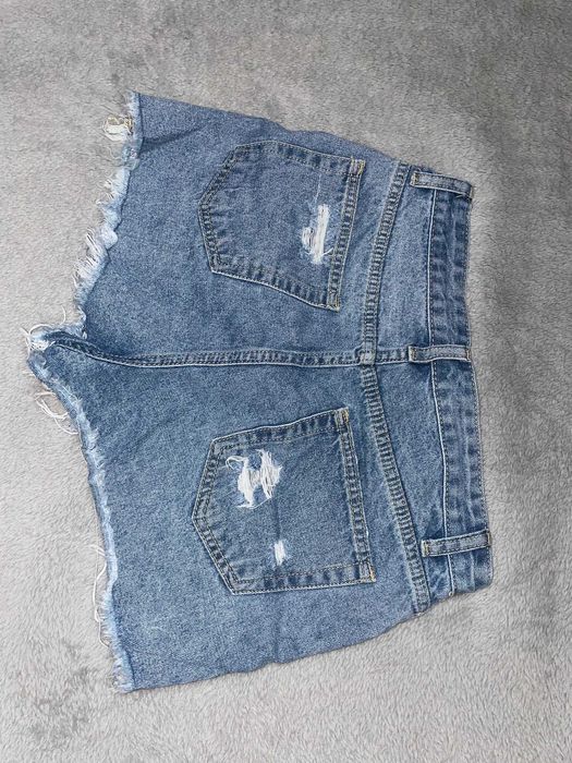 Blugi/Pantaloni scurti din denim