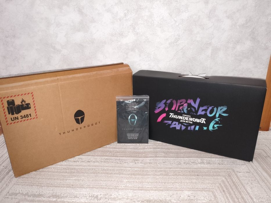 Игровой ноутбук ThundeRobot