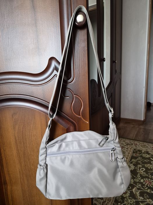 Дамская сумочка через плечо