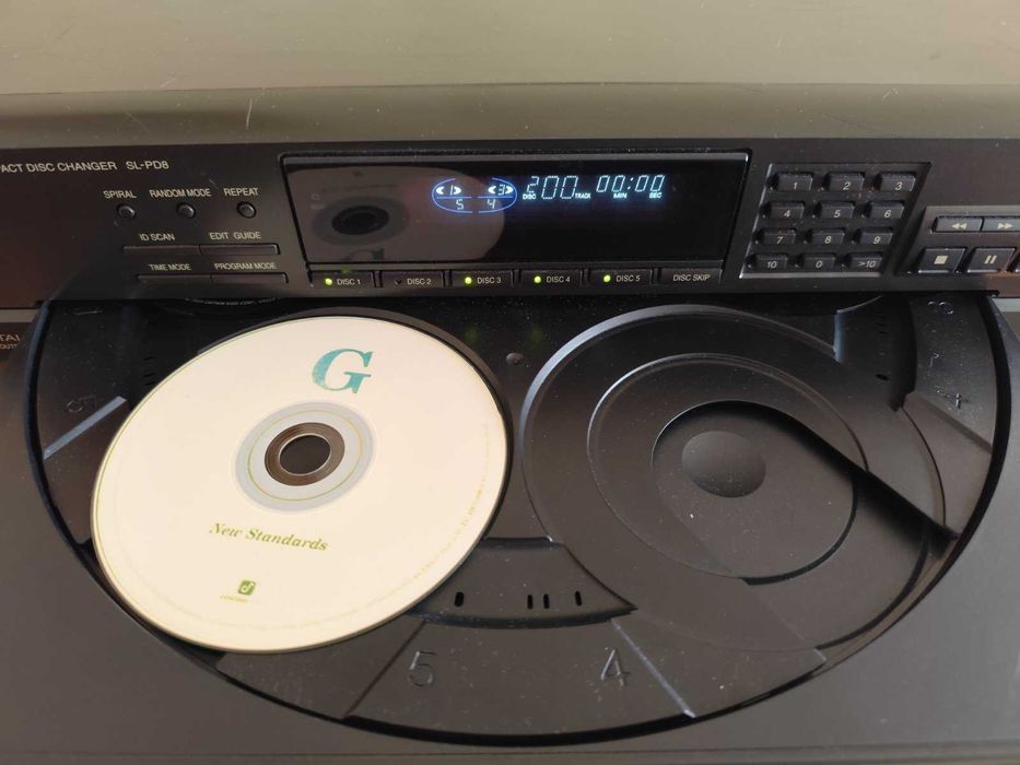 CD player Technics SL-PD8