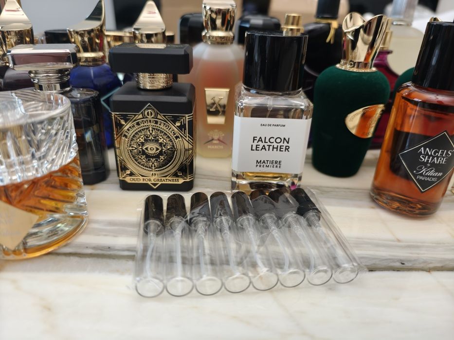 Стъклени шишенца за отливки на парфюми 3 и 5 ml