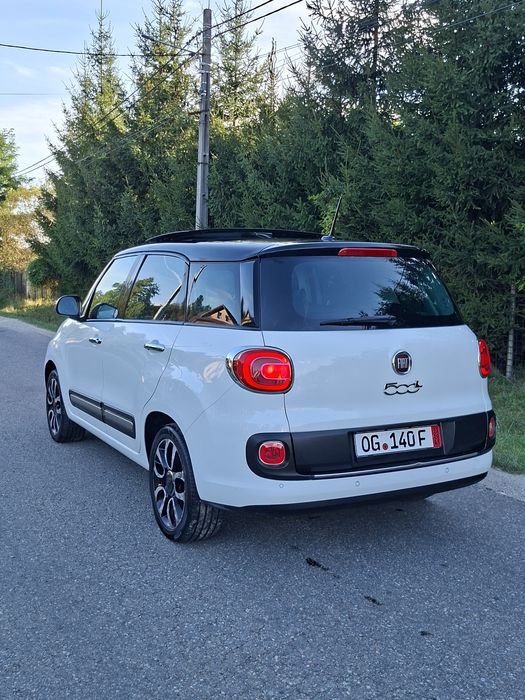 FIAT 500 LOUNGE * LIVING * 7 Locuri * EURO 6 * Panoramic Mare* Car Play * Tempomat* Navigatie * Climă * 0.9 Benzină * Piele * Pdc* Import 1 ZI* EURO 6
