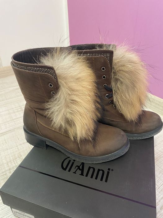 Ботуши с пух на GiAnni