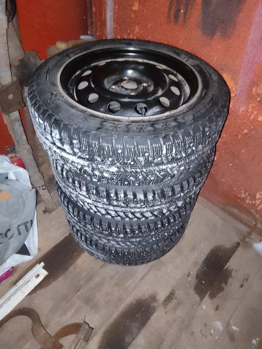 Продам сборе на дисках колеса на 15