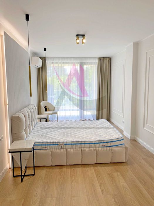 Дава се под наем Двустаен апартамент в Варна, Бриз - 88 кв.м за 920 € - Снимка #3