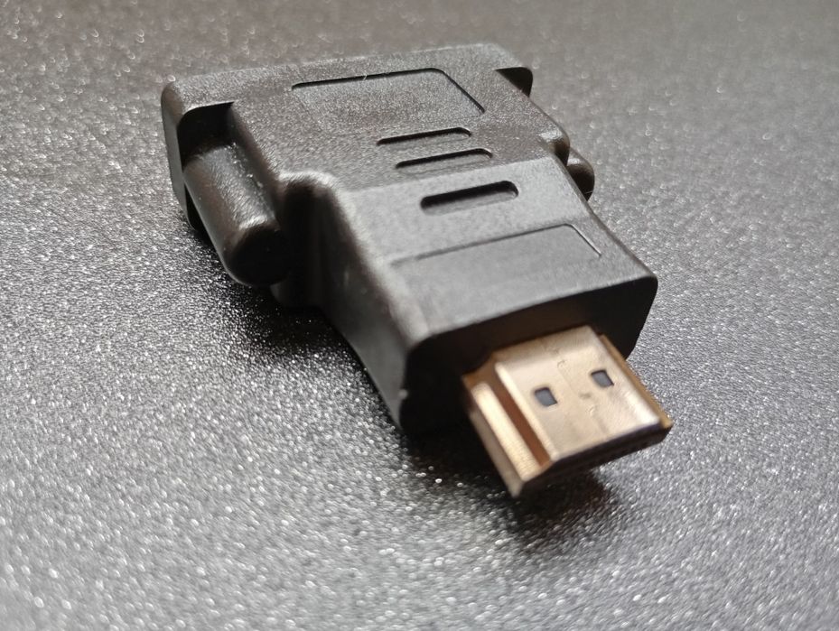Adaptor DVI - HDMI cablu pc - monitor