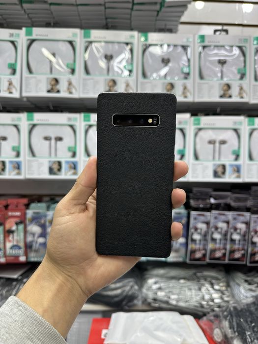 Samsung galaxy  S10 +