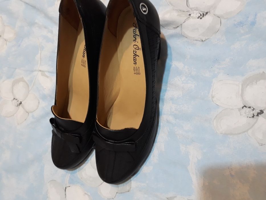 Дамски обувки - нови- ест кожа