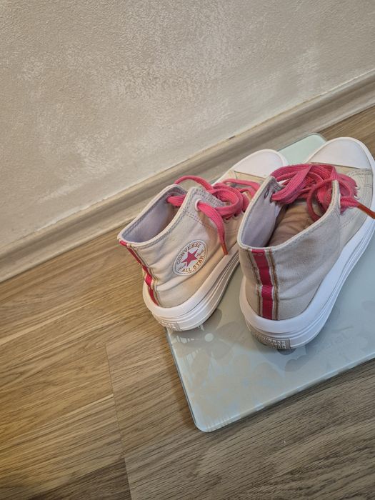 Кецове All Stars 36ти номер  и Vans 36.5 номер