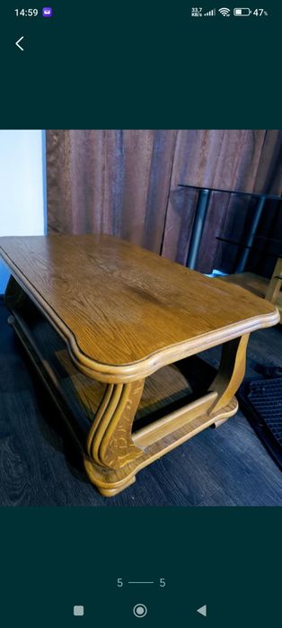 Preț fix Bufet plus măsuță noptieră din stejar trebuie băițuite