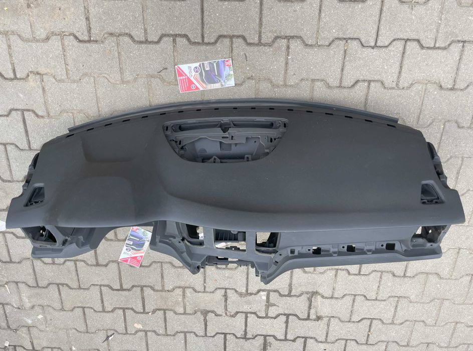 Volvo XC60 - 2021 - plansa de bord - kit airbag - centuri de siguranta