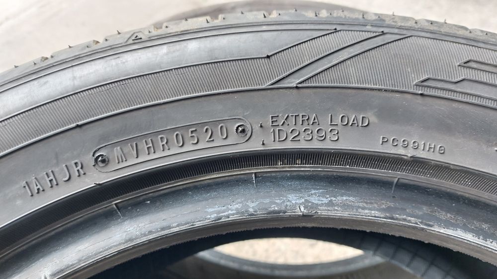 Летни гуми 225/50/17 Falken Azenis 2 броя