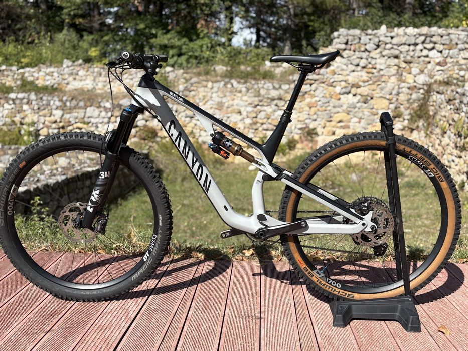 2022 Canyon Neuron CF8 Carbon Full XT/Kashima