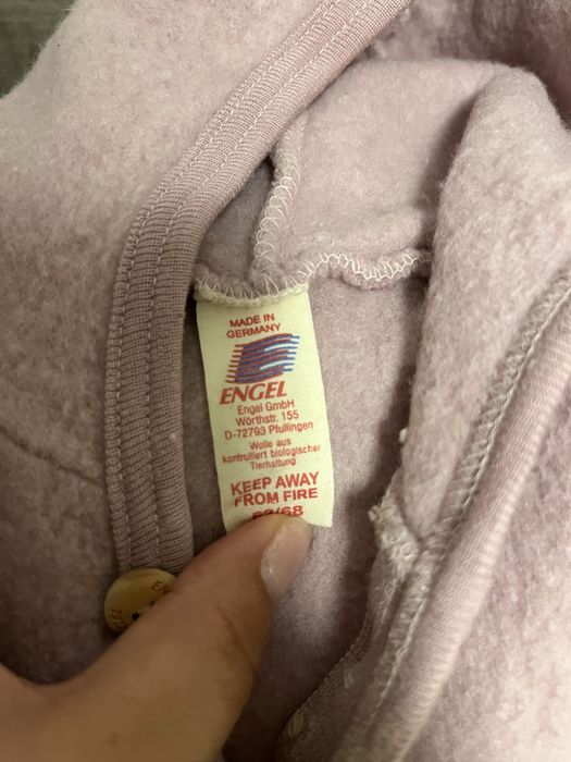 Бебешки космонавти и шапки