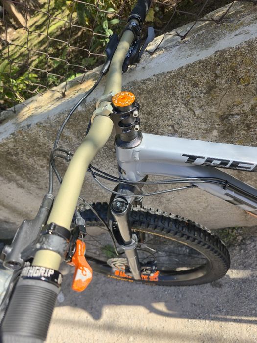 Trek Rscoe 8 27.5 S-M размер 1x12 Sram NX, Дропер. ROCKSHOX JUDY