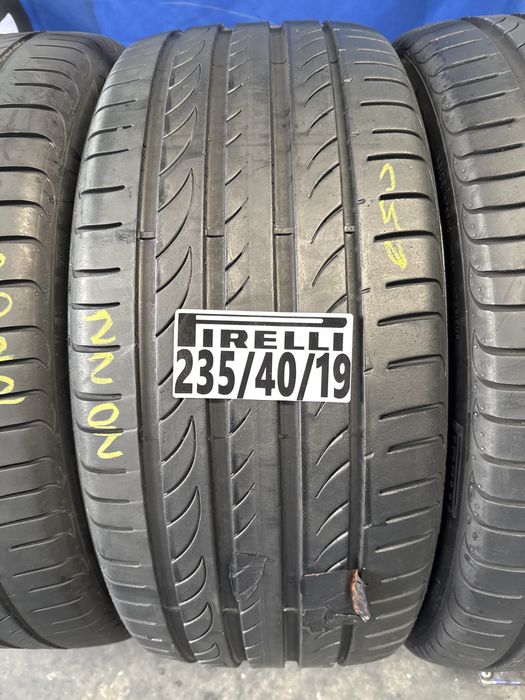 235/40/19 Pirelli
