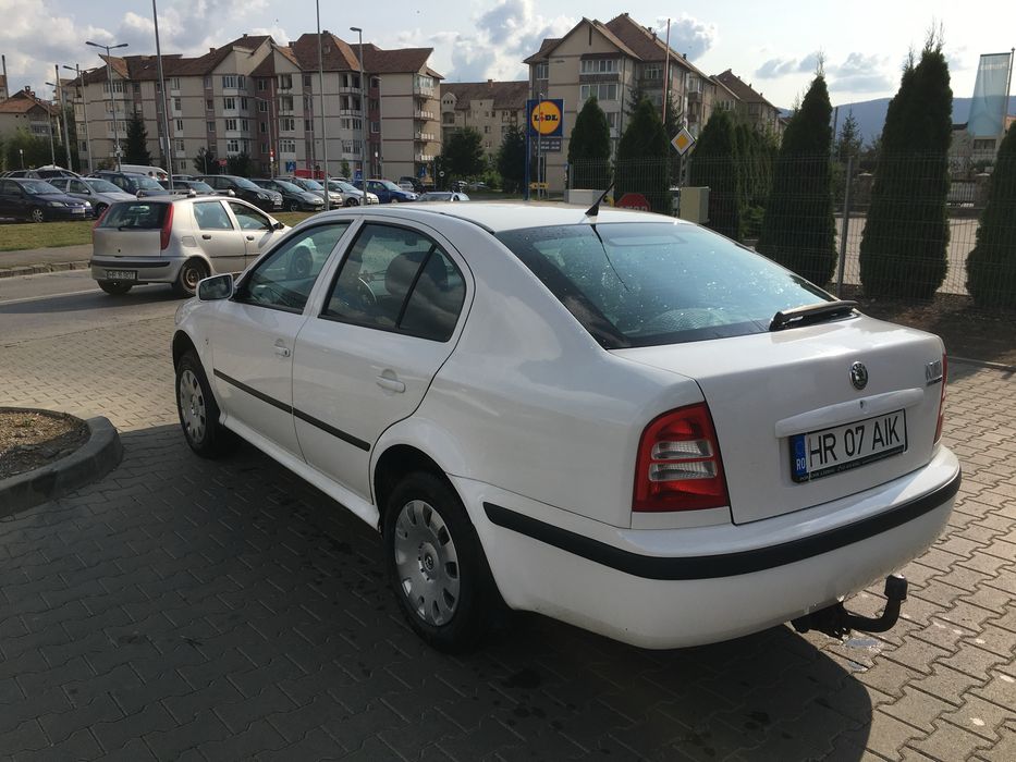 Skoda Octavia 1 Sedan, 1.6 Benzin