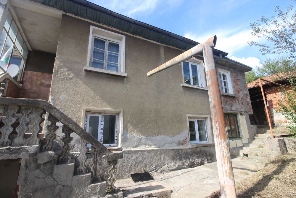 Продава къща в кв. Радичевец, гр. Габрово