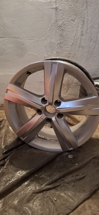 Janta originala vw r17 model fontana