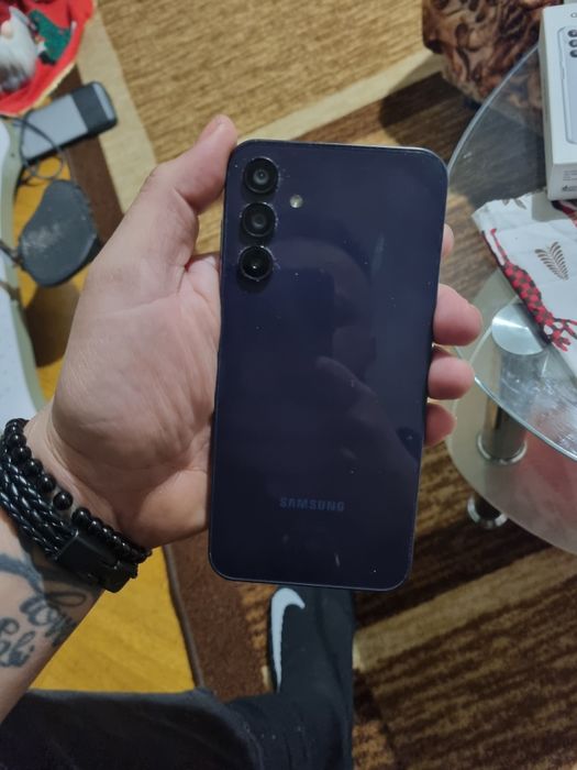 Samsung a15  като нов
